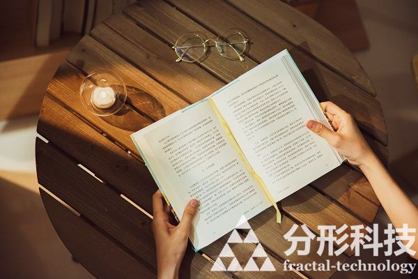 大學網(wǎng)站建設:個性化設計與功能性并存 大學網(wǎng)站建設:個性化設計與功能性并存
